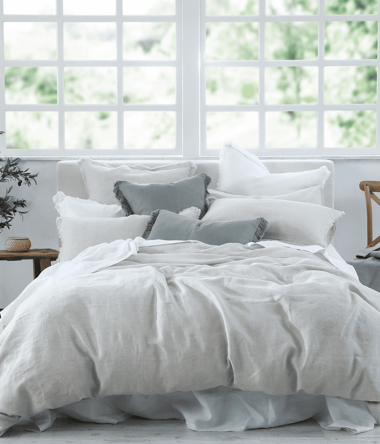 Laundered Linen Duvet Set in Natural