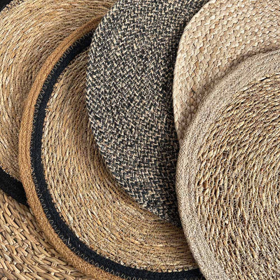 Seagr/Jute Round Placemat Cumin/Black Border